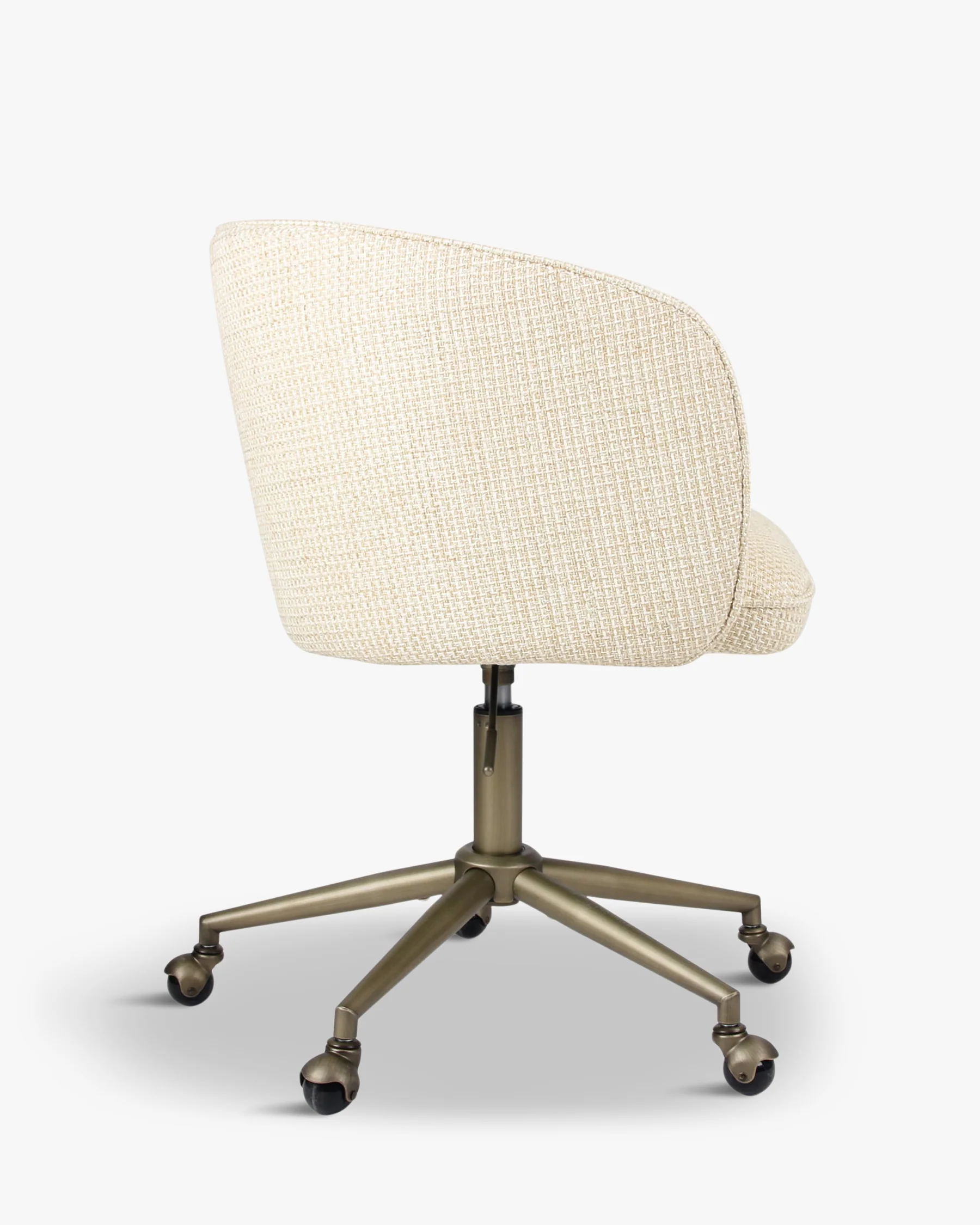 Chuck, Teyho - Image 9